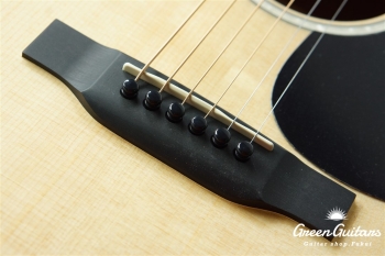 Road Series D-12E KOA